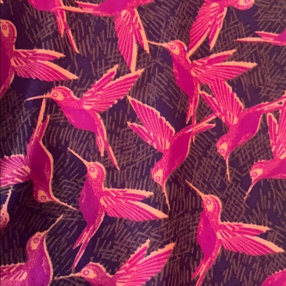 LulaRoe hummingbird leggings - Picture 2 of 5